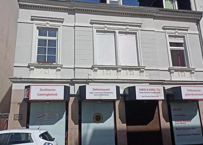 Zentrale Ferienwohnung mit Blick auf die Paulinskirche